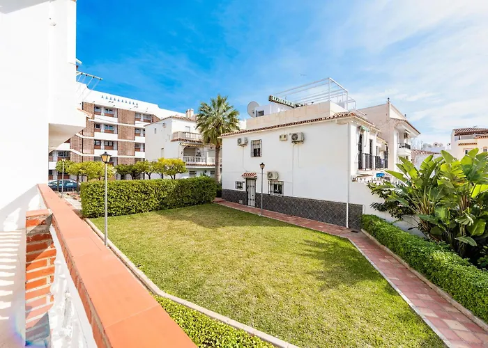 Centro, Playa Carabeo * Nerja