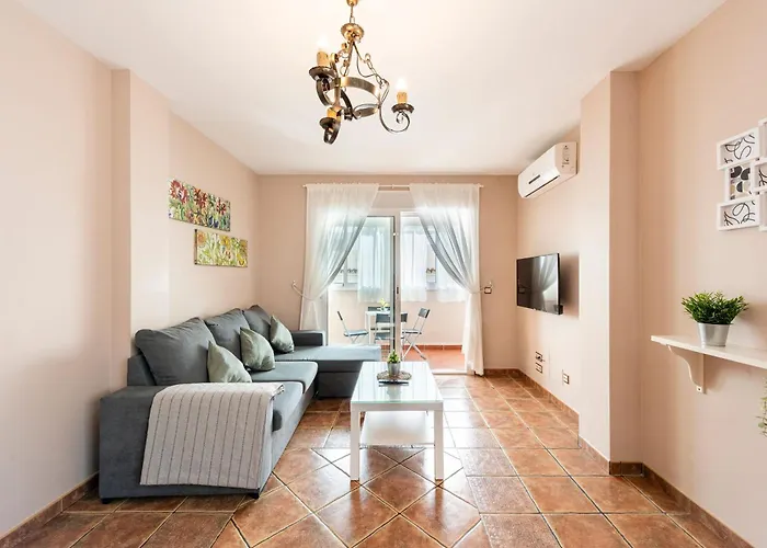 Centro, Playa Carabeo Nerja